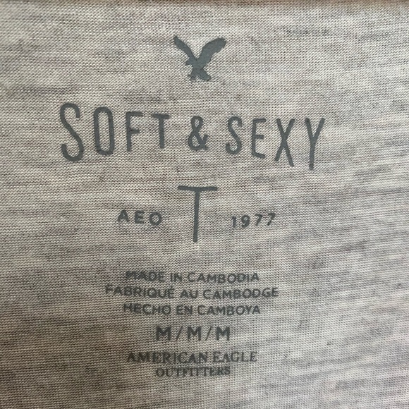 Soft & Sexy Top - Picture 3 of 5